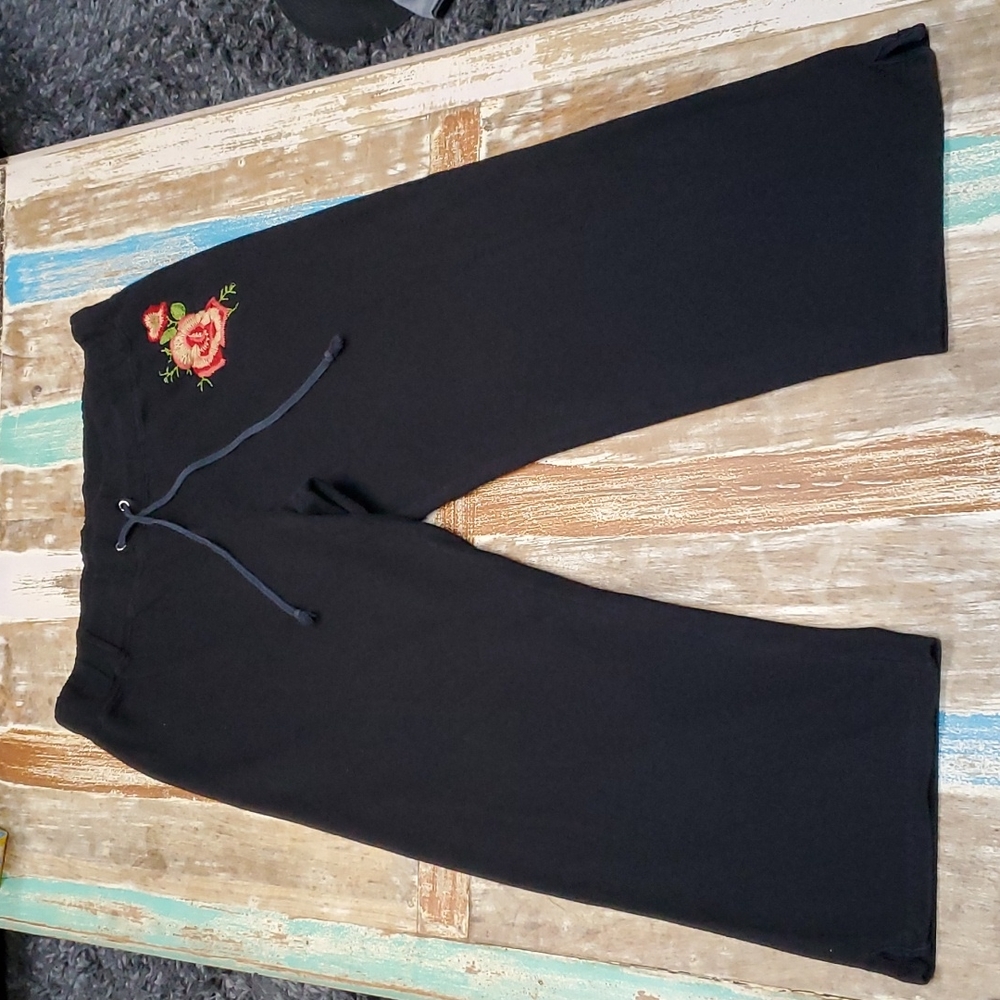 Vintage Hana Sport Floral Embroidered Drawstring Lounge Pants Joggers